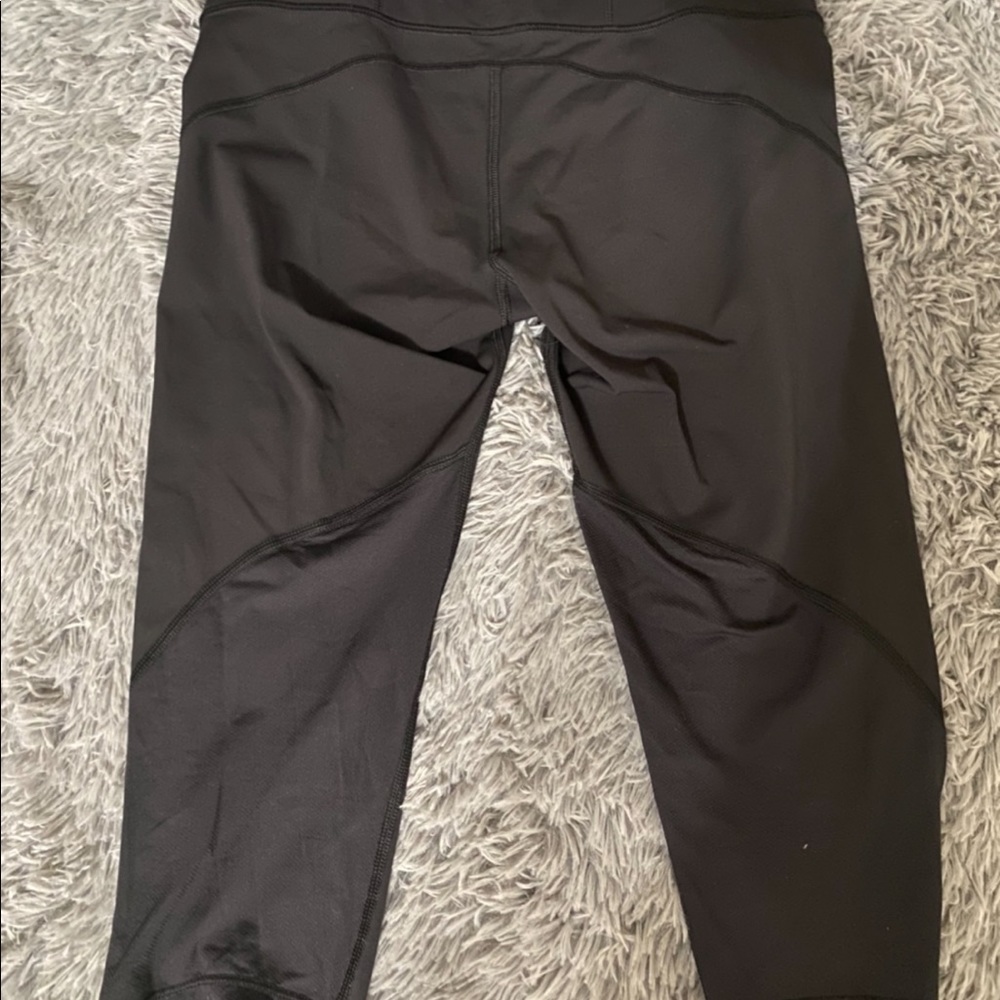 lululemon special edition black leggings - Picture 3 of 3